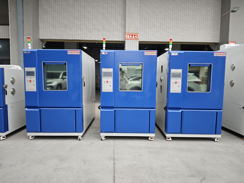 色漆和清漆冷凝水試驗箱(圖1) 色漆和清漆冷凝水試驗箱(圖1)